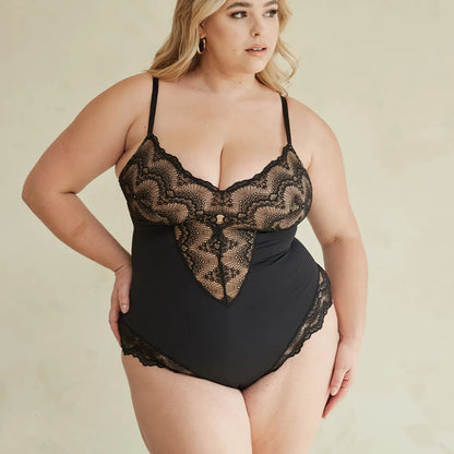 Lace Shapewear Bodysuit™ - Hourglass Shaping Enhances Your Figure